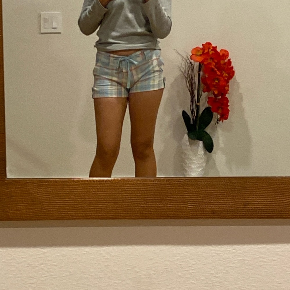 Roxy Plaid Cuffed Y2k Shorts